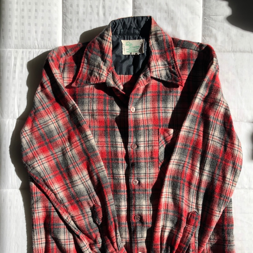Vintage Plaid long sleeve shirt in mens small